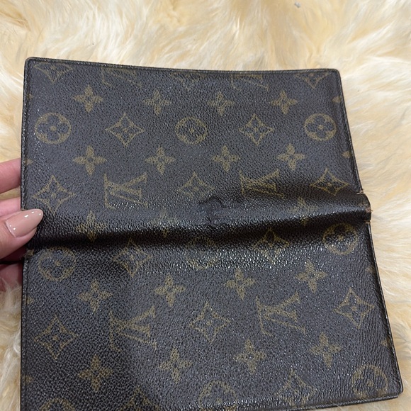 LV vintage man long monogram wallet in a fair condition - Picture 11 of 13